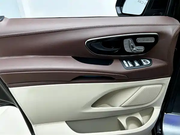 Mercedes-Benz Vito 2023
