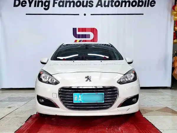Peugeot 308 2016