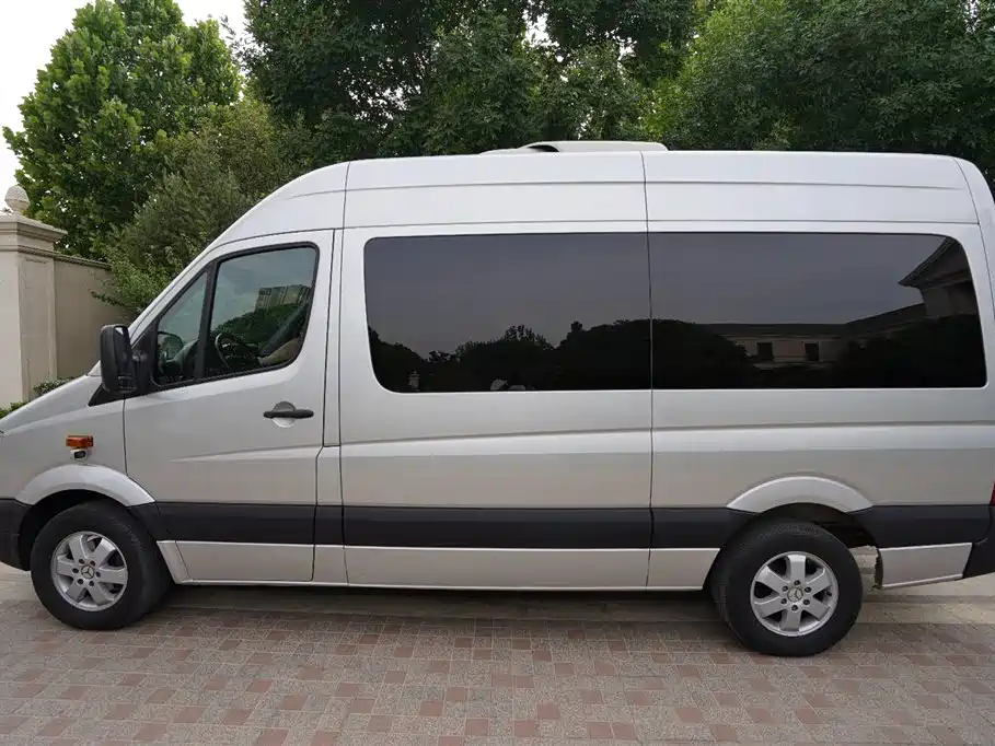 Mercedes-Benz Sprinter 2015 — фото 3