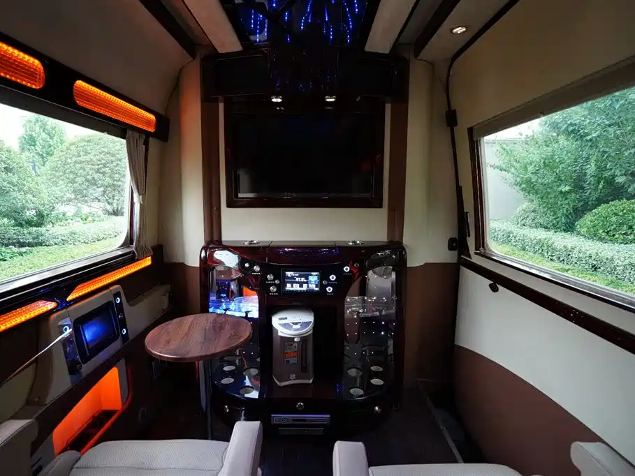 Mercedes-Benz Sprinter 2015 — фото 23