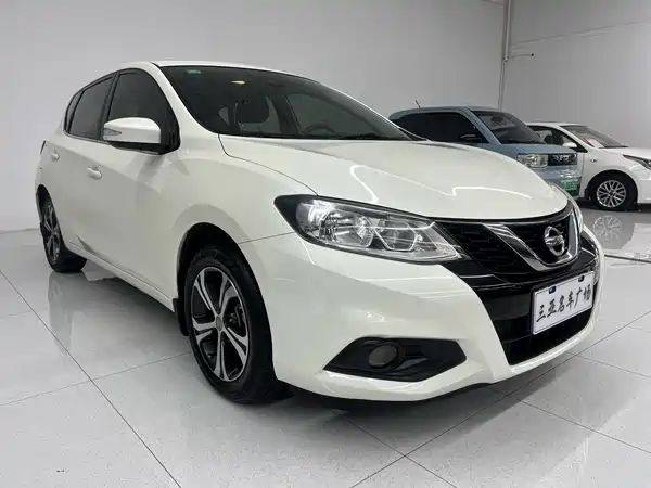 Nissan Tiida 2020