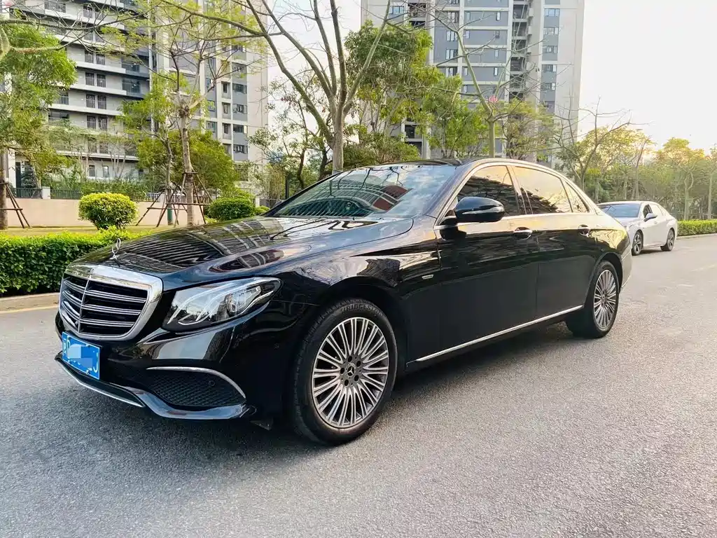 Mercedes-Benz E-Class 2020