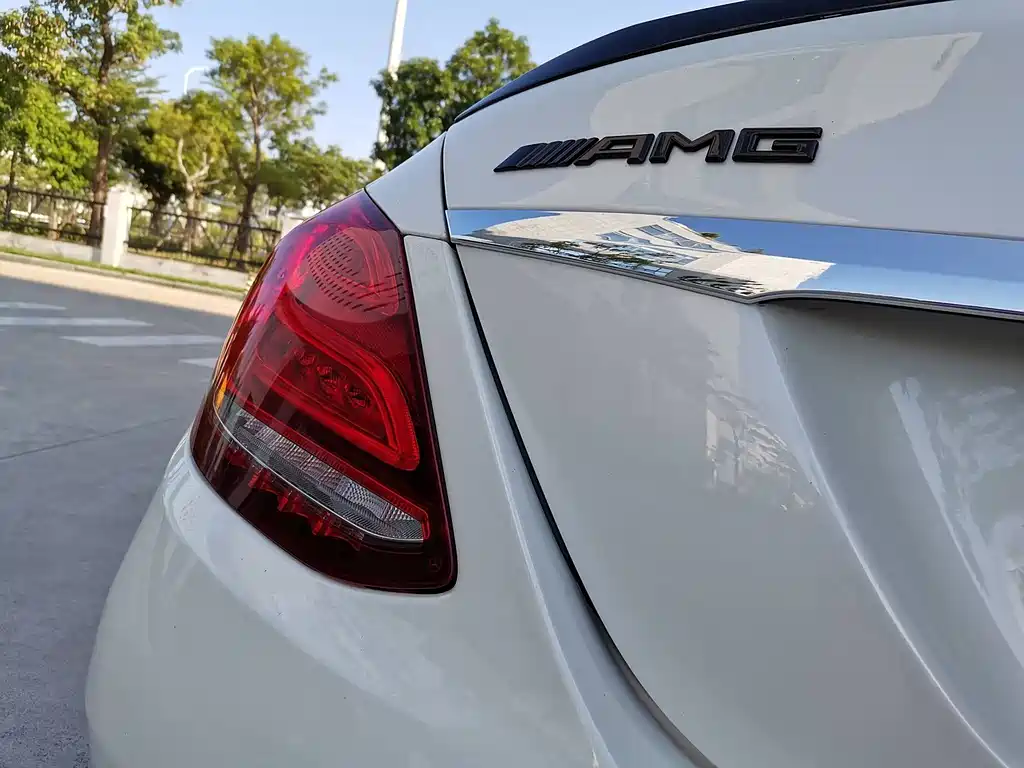 Mercedes-Benz C-Class AMG 2020 — фото 11