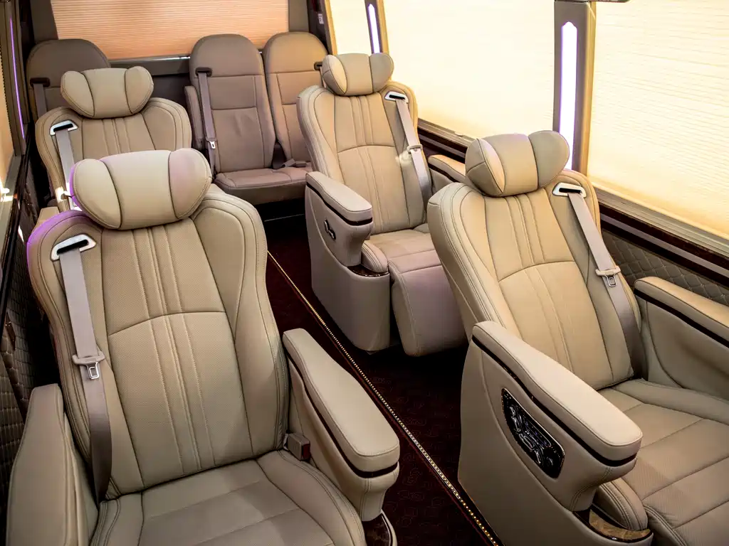 Toyota Coaster 2020 — фото 19