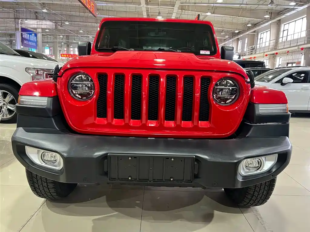 Jeep Wrangler 2019 — фото 2