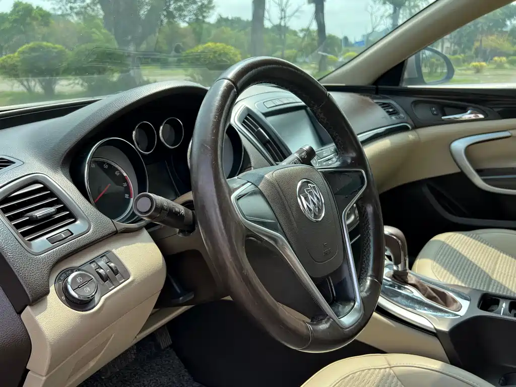 Buick Regal 2014 — фото 16