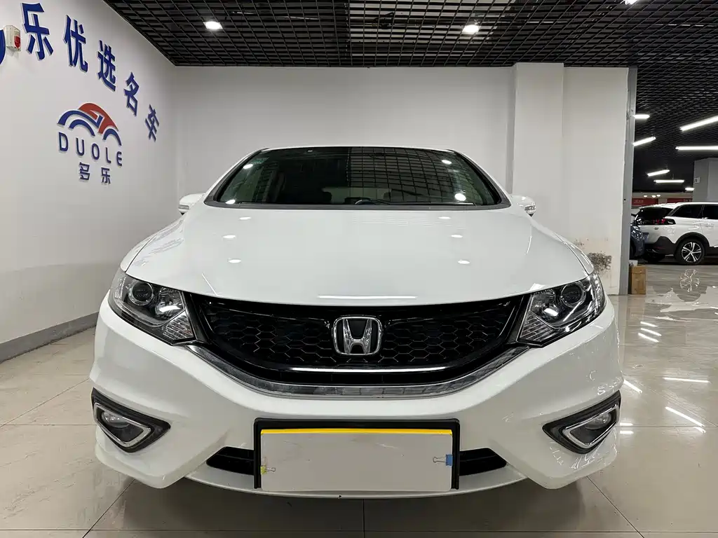 Honda Jade 2016 — фото 2