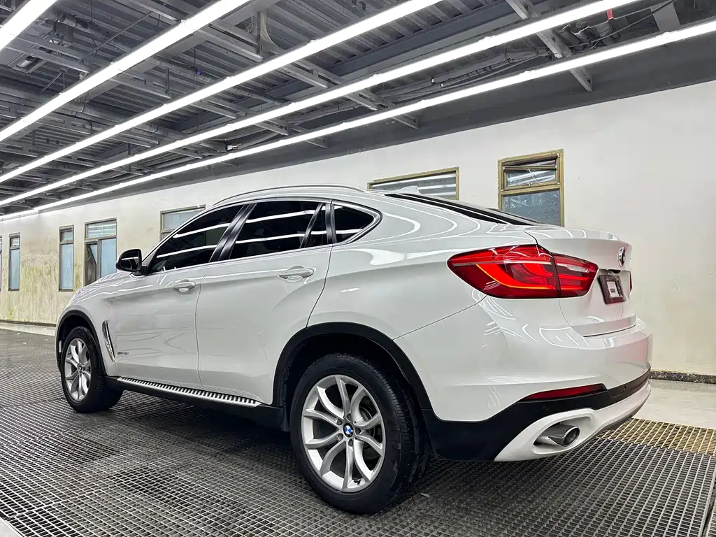 BMW X6 2015 — фото 3