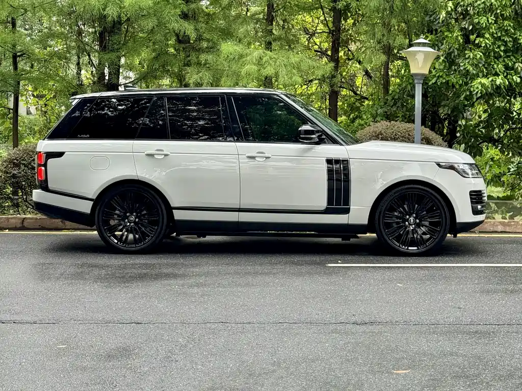 Land Rover Range Rover 2019 — фото 10