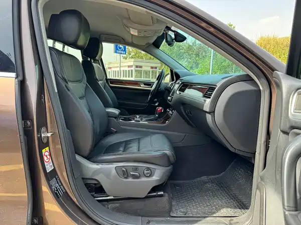 Volkswagen Touareg 2011