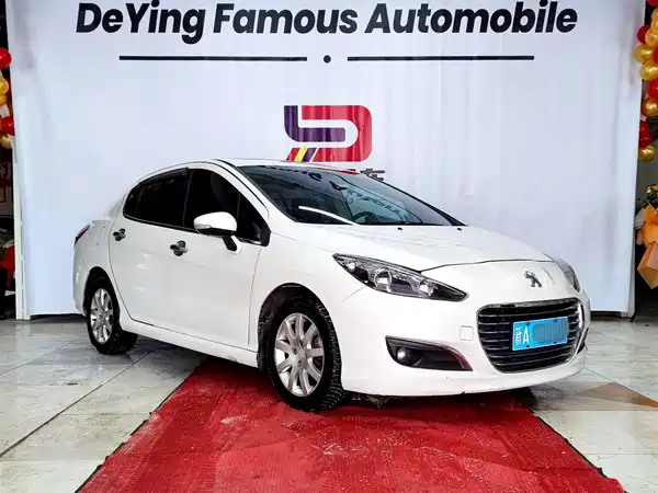 Peugeot 308 2016