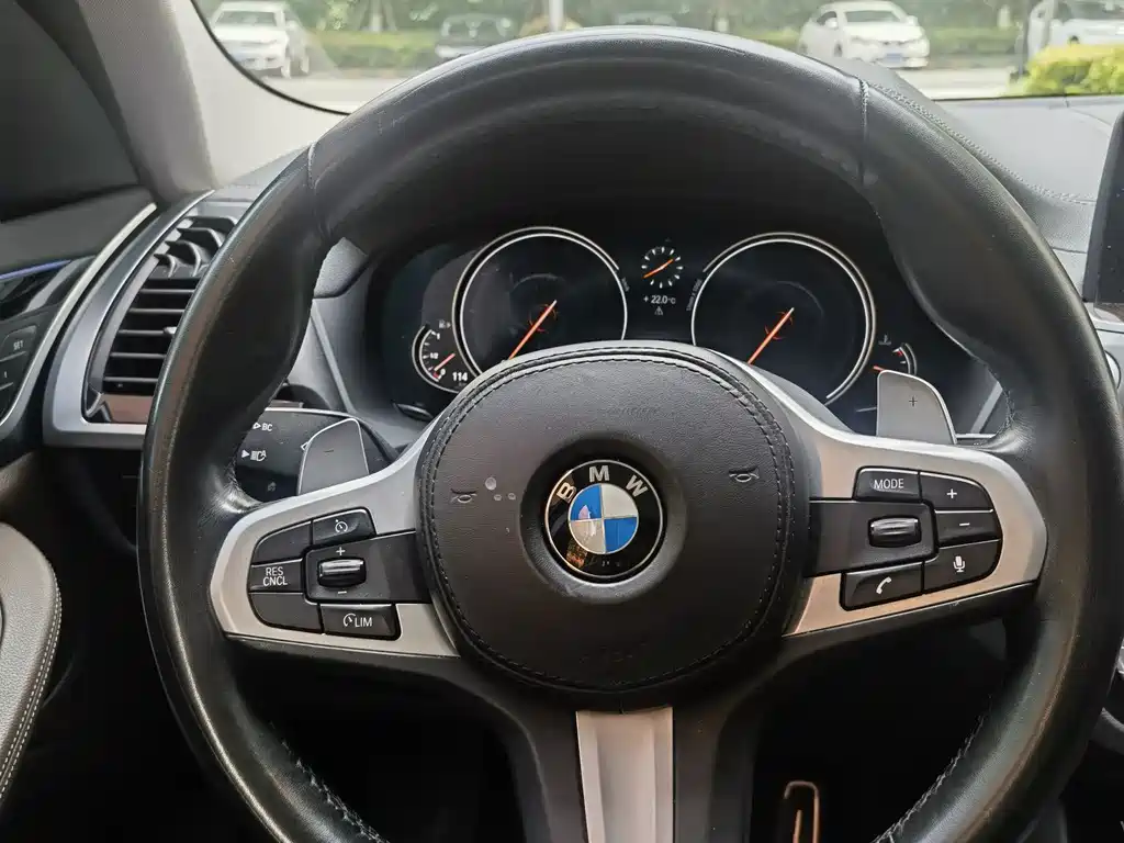 BMW X3 2019 — фото 13