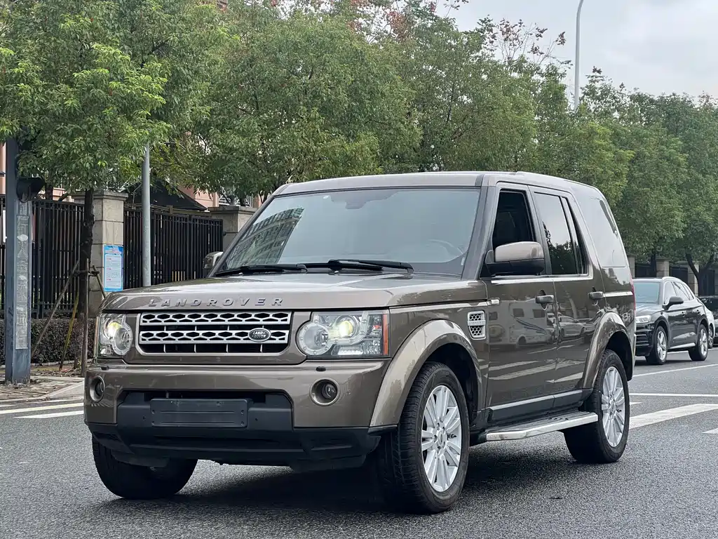 Land Rover Discovery 2012 — фото 2