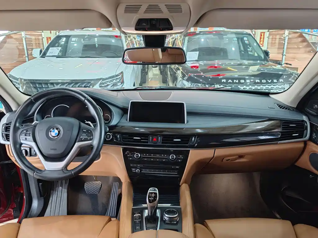 BMW X6 2016 — фото 11
