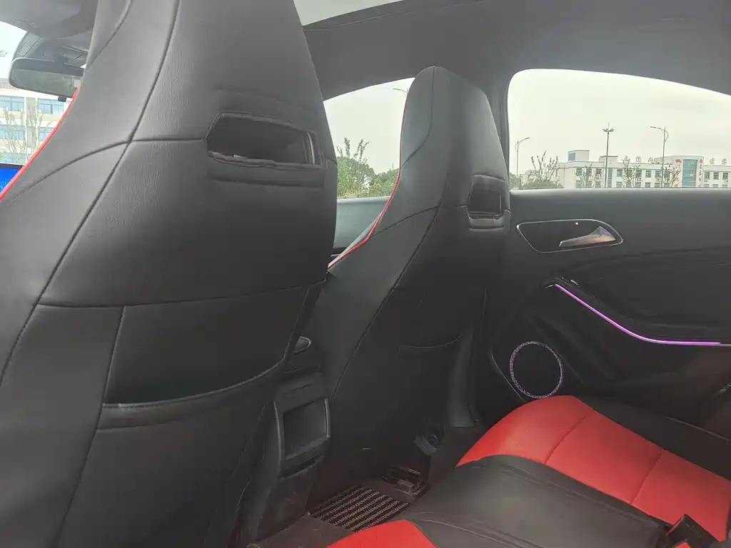 Mercedes-Benz CLA 2016 — фото 10