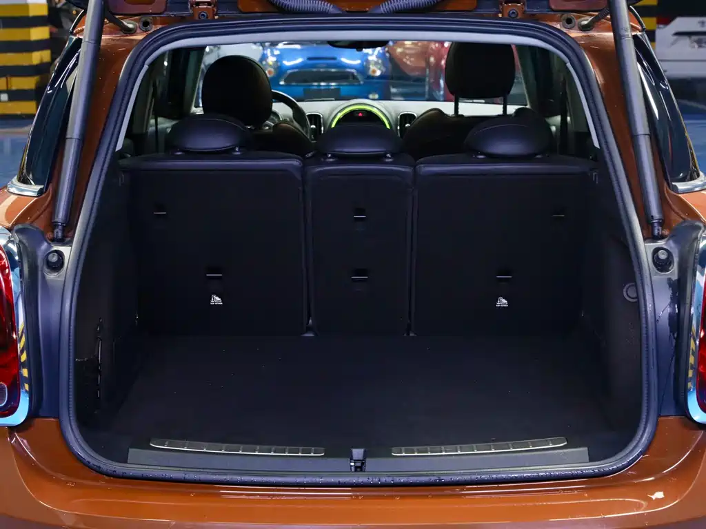 MINI Countryman 2018 — фото 9