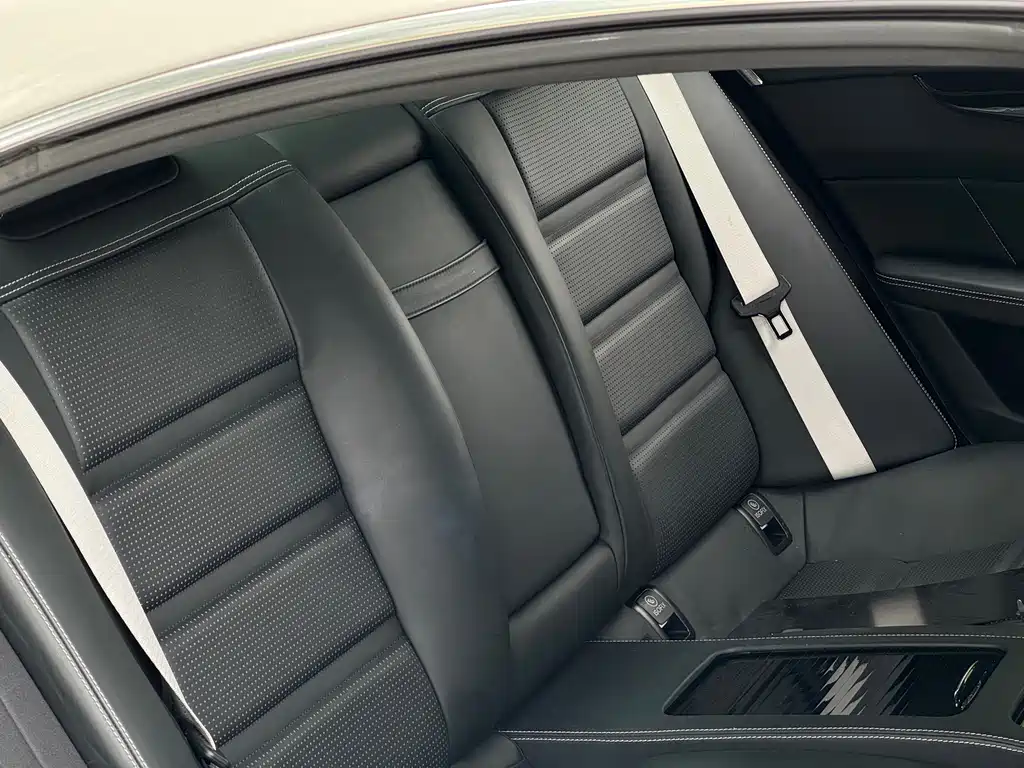 Mercedes-Benz CLS AMG 2015 — фото 16