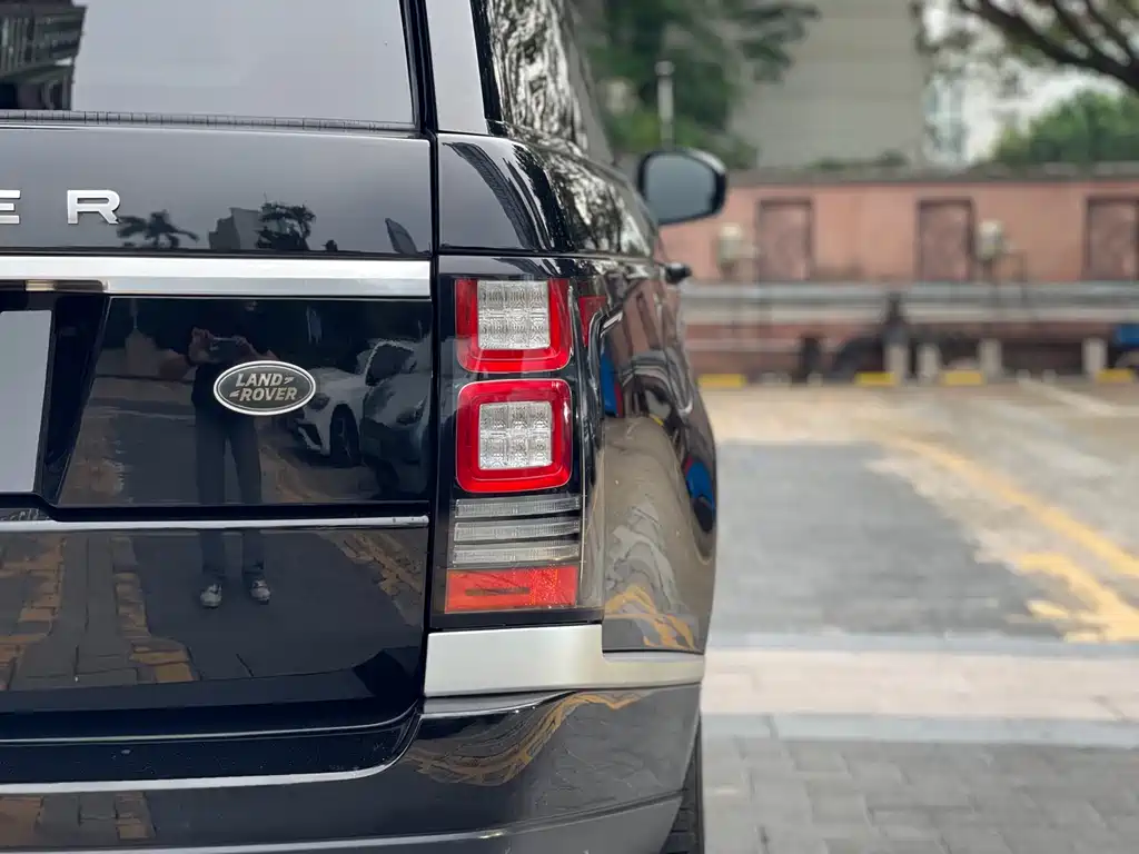 Land Rover Range Rover 2017 — фото 17