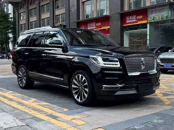 Lincoln Navigator 2019