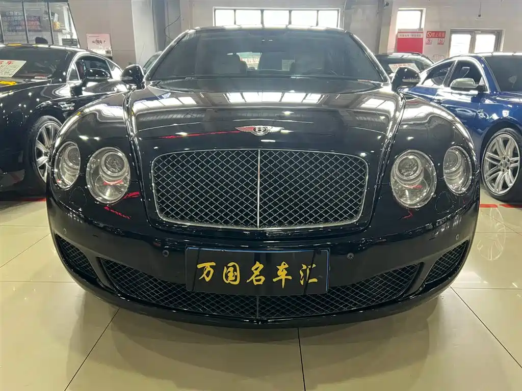 Bentley Flying Spur 2012 — фото 2