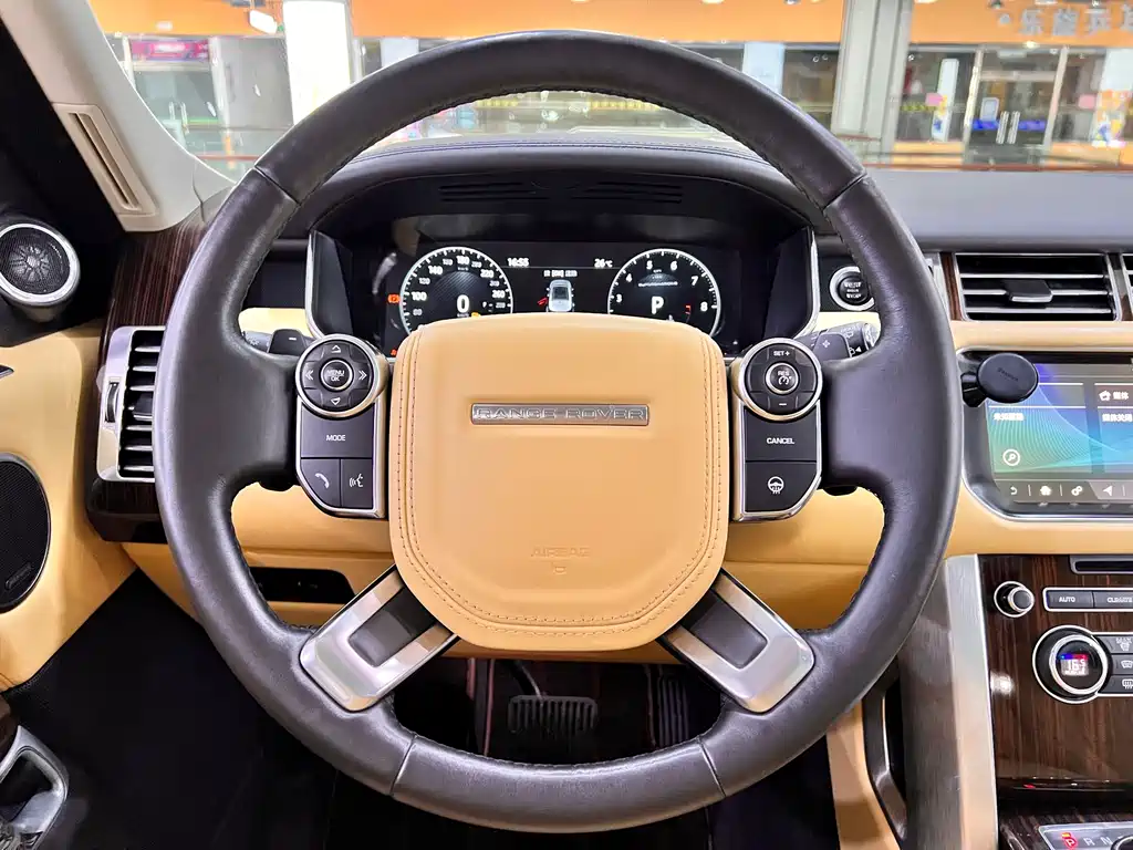 Land Rover Range Rover 2017 — фото 17