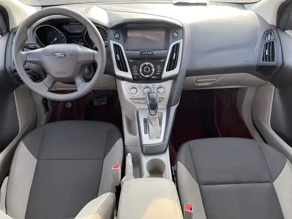 Ford Focus 2012