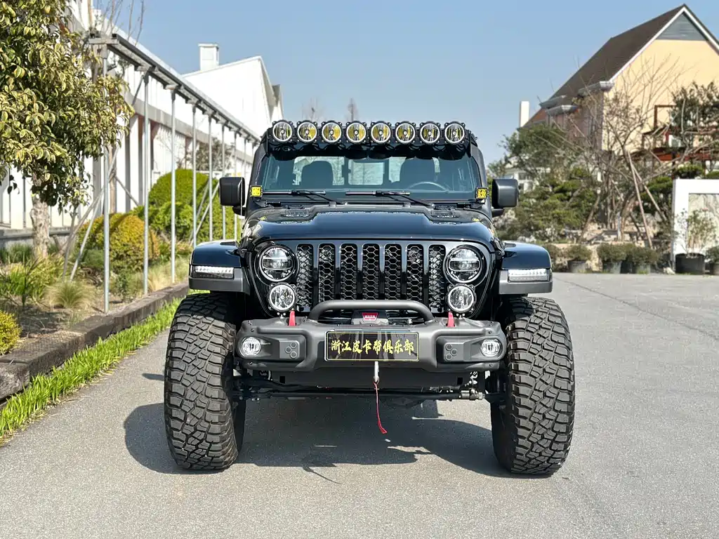 Jeep Gladiator 2023 — фото 4