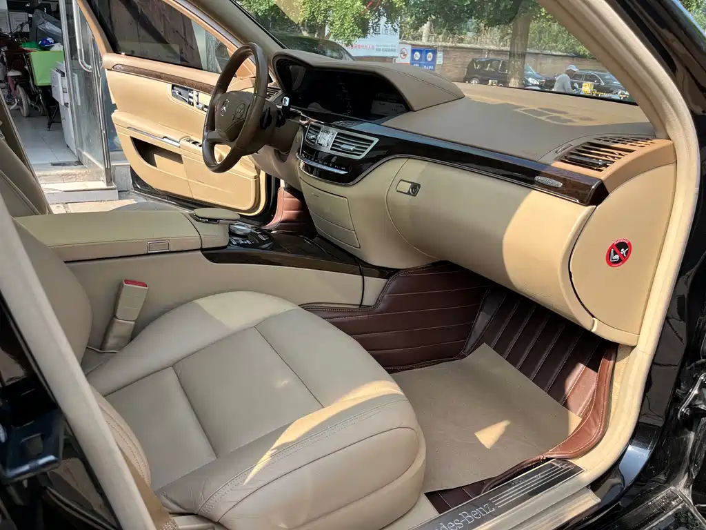 Mercedes-Benz S-Class 2013 — фото 18
