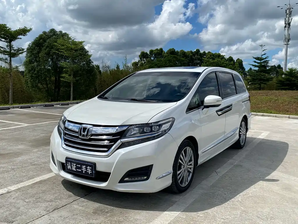 Honda Elysion 2019 — фото 1