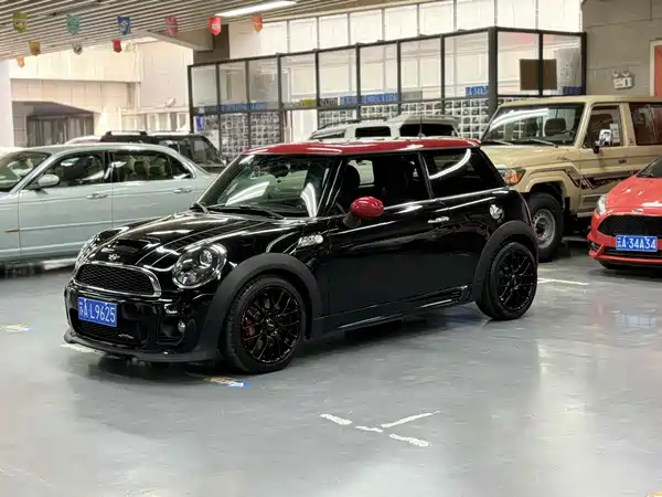 MINI JCW 2013
