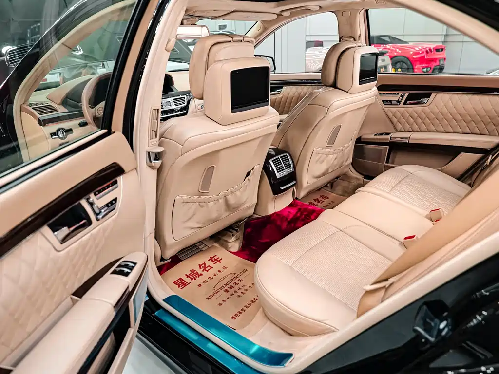 Mercedes-Benz S-Class AMG 2012 — фото 13