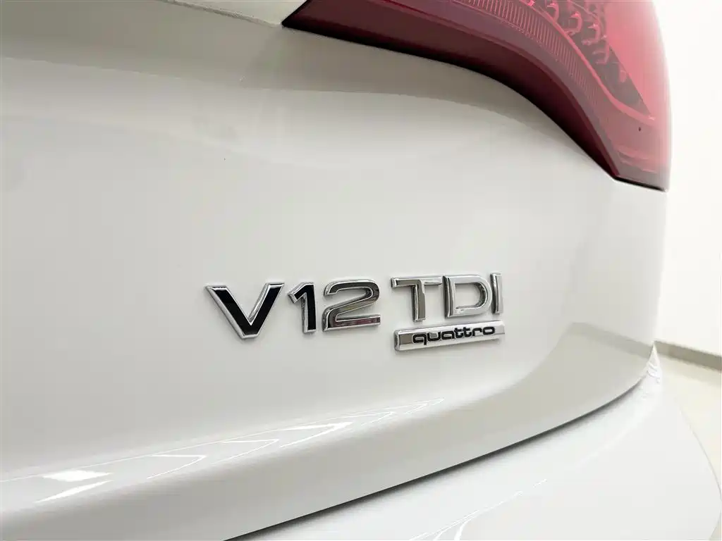 Audi Q7 2010 — фото 22