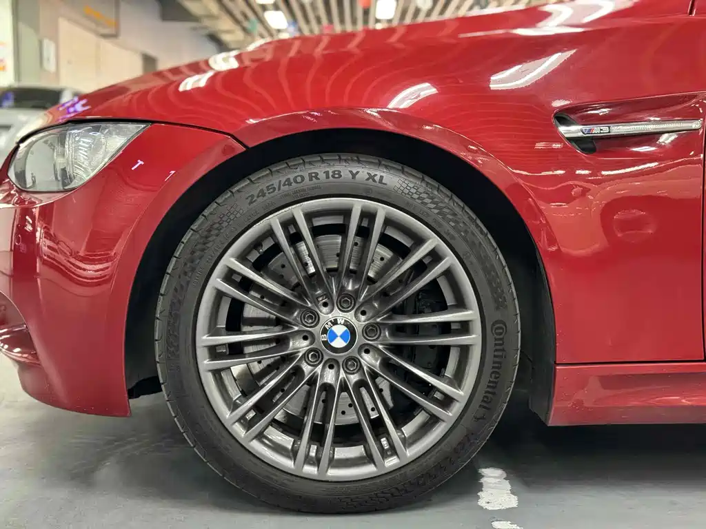 BMW M3 2012 — фото 23
