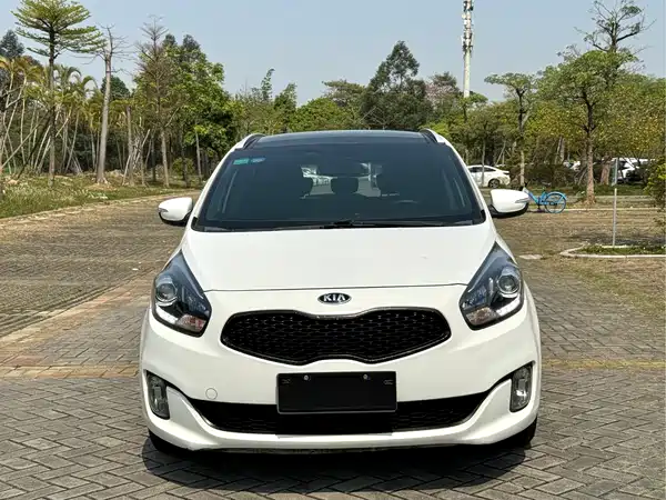 Kia Jiale 2015