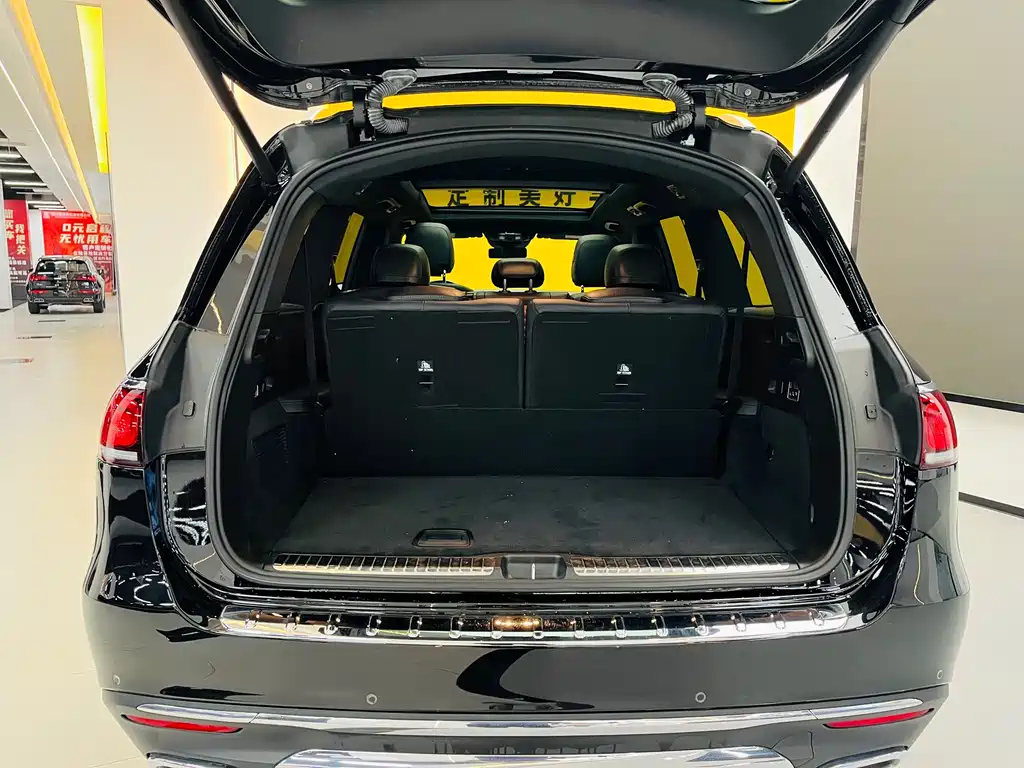 Mercedes-Benz GLS 2023 — фото 19