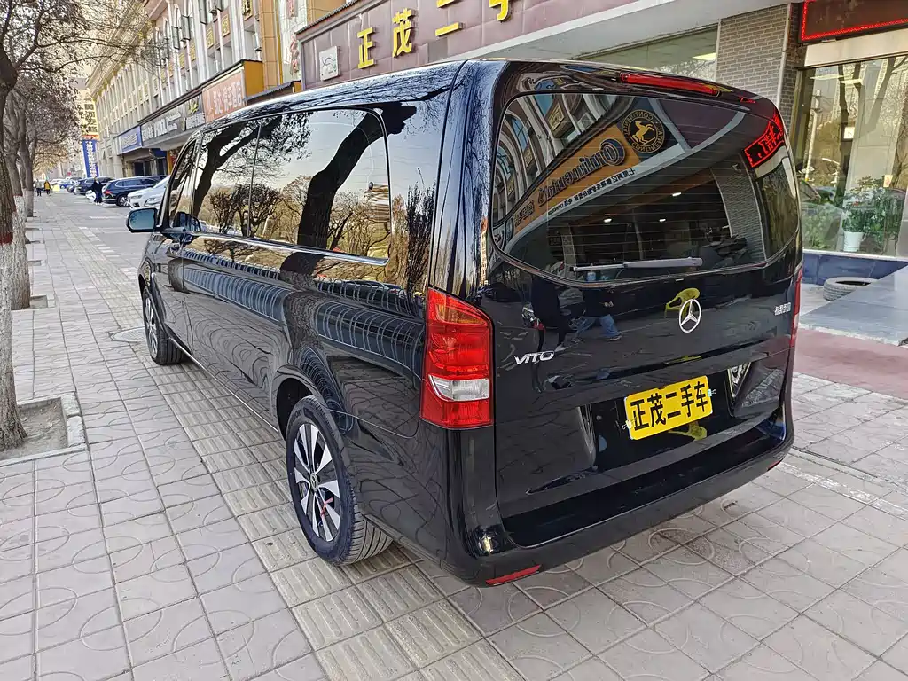 Mercedes-Benz Vito 2021 — фото 10