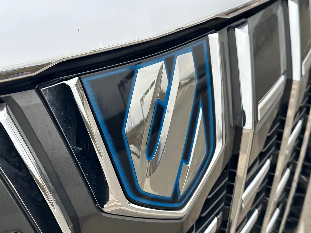 Toyota Alphard 2021 — фото 4