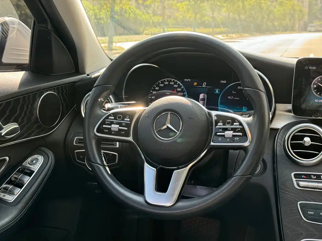 Mercedes-Benz C-Class 2020 — фото 7