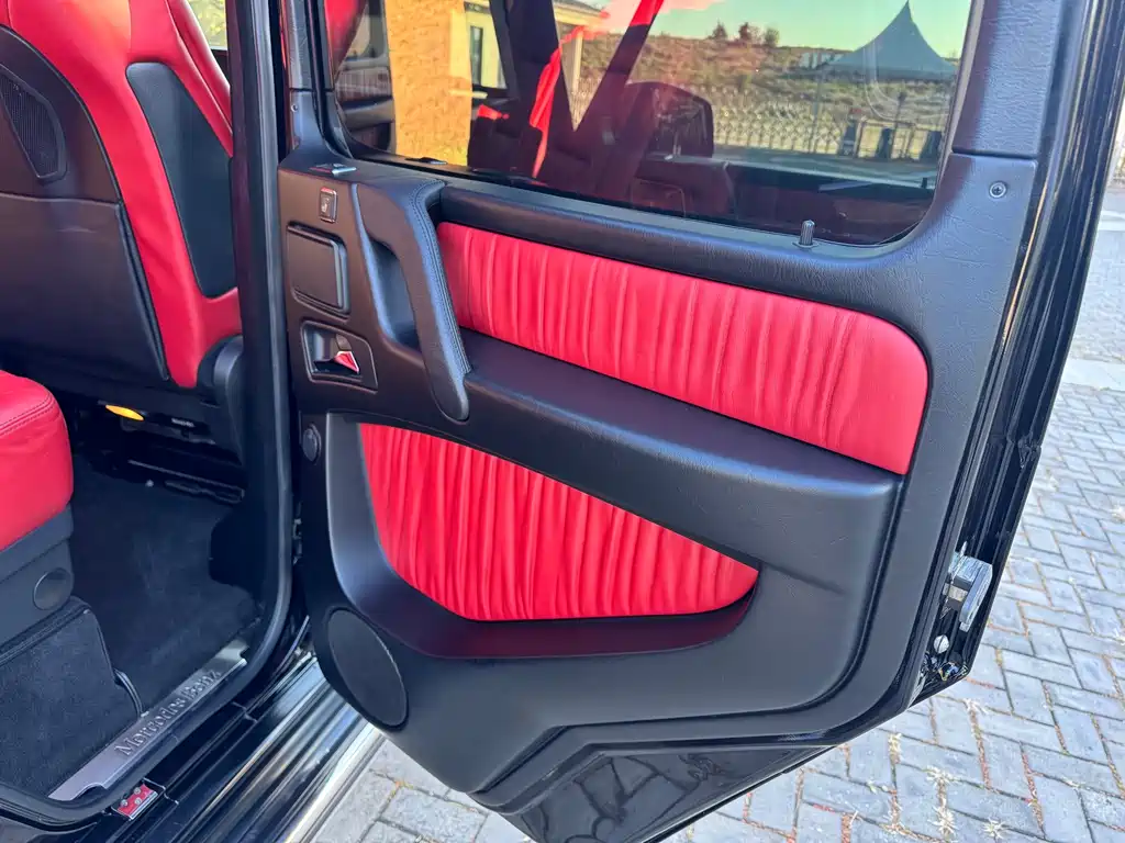 Mercedes-Benz G-Class 2016 — фото 21