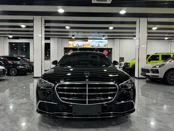 Mercedes-Benz S-Class 2022