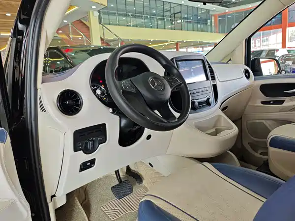 Mercedes-Benz Vito 2021