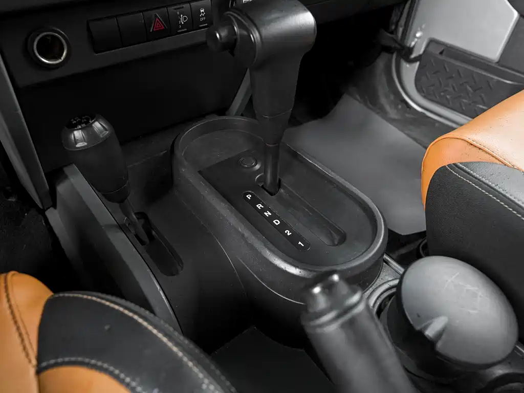 Jeep Wrangler 2008 — фото 21