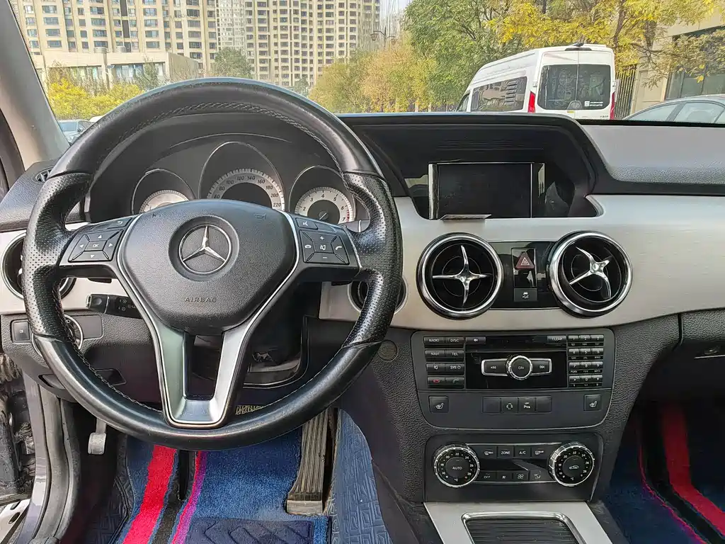 Mercedes-Benz GLK-Class 2013 — фото 24