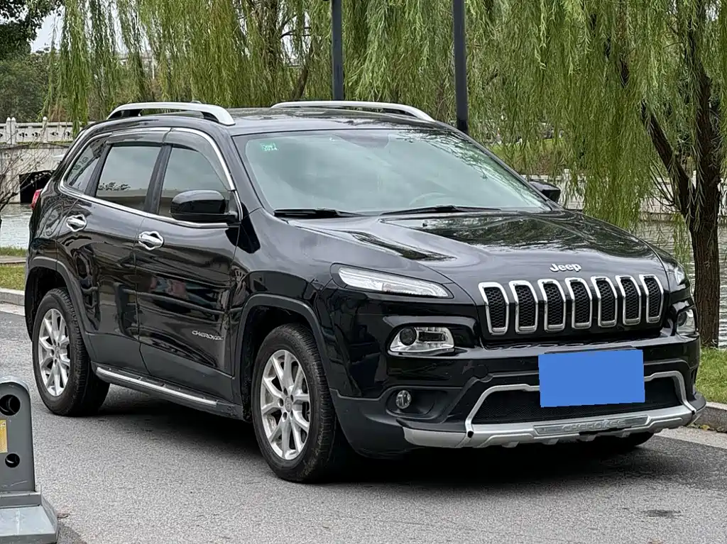 Jeep Cherokee 2017 — фото 3