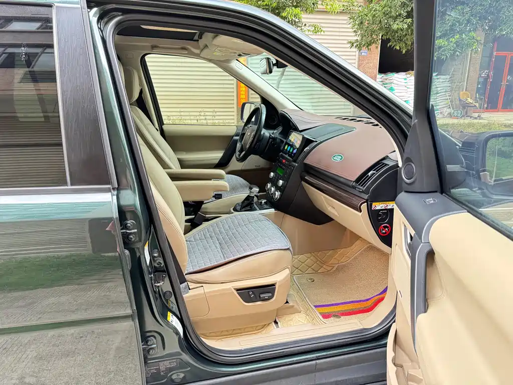 Land Rover Freelander 2 2011 — фото 16