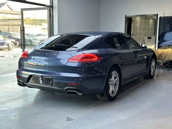 Porsche Panamera 2014