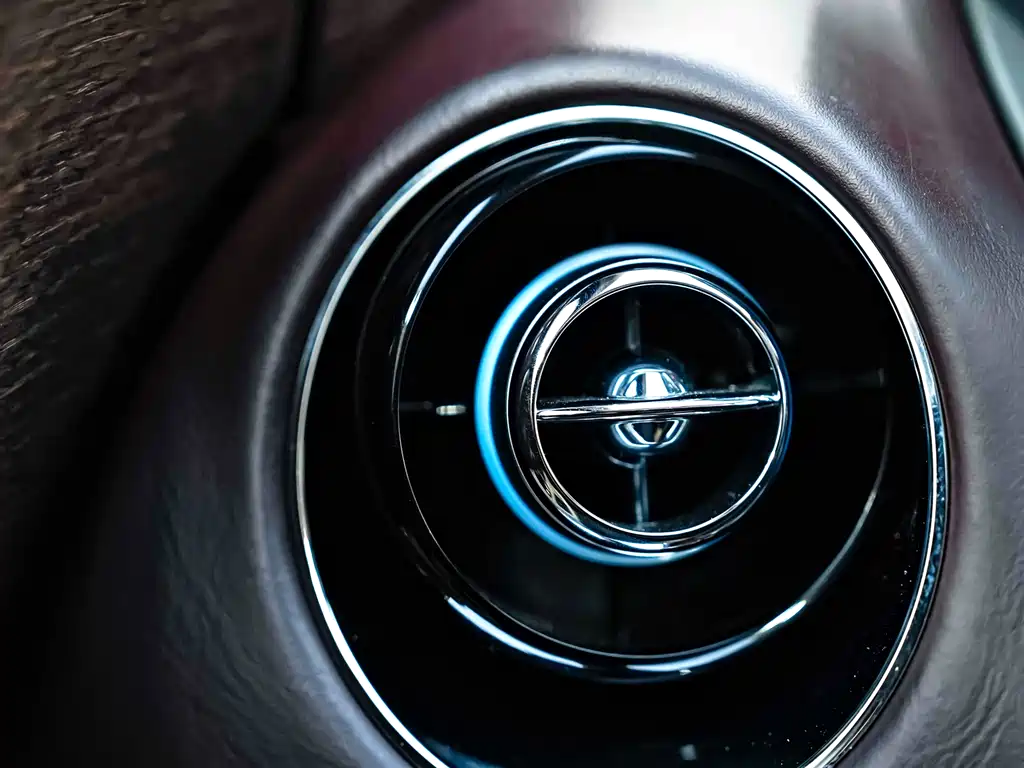 Jaguar XJ 2013 — фото 18