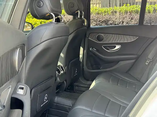 Mercedes-Benz C-Class 2020