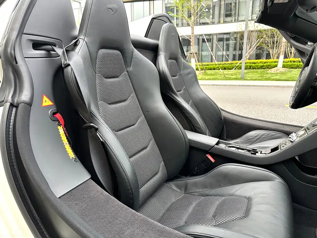 McLaren 625C 2015 — фото 14