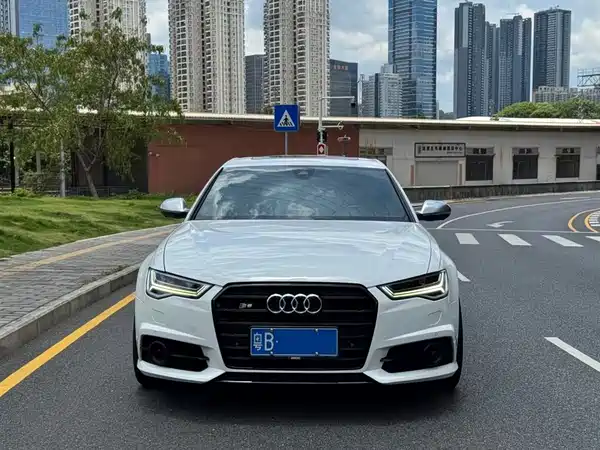Audi S6 2013